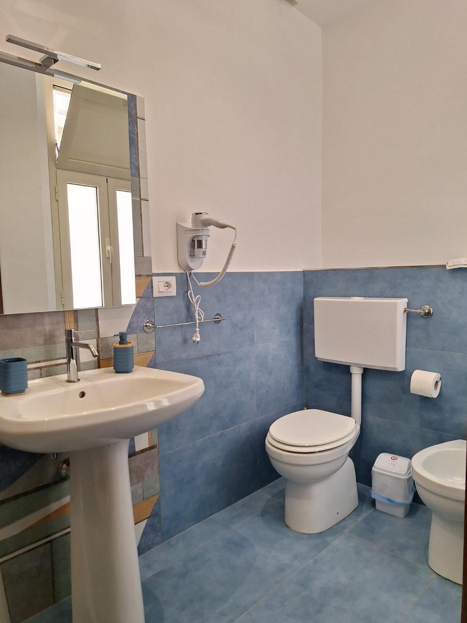 B&B Onda Marina Villa Bellini Catania Centro Extérieur photo