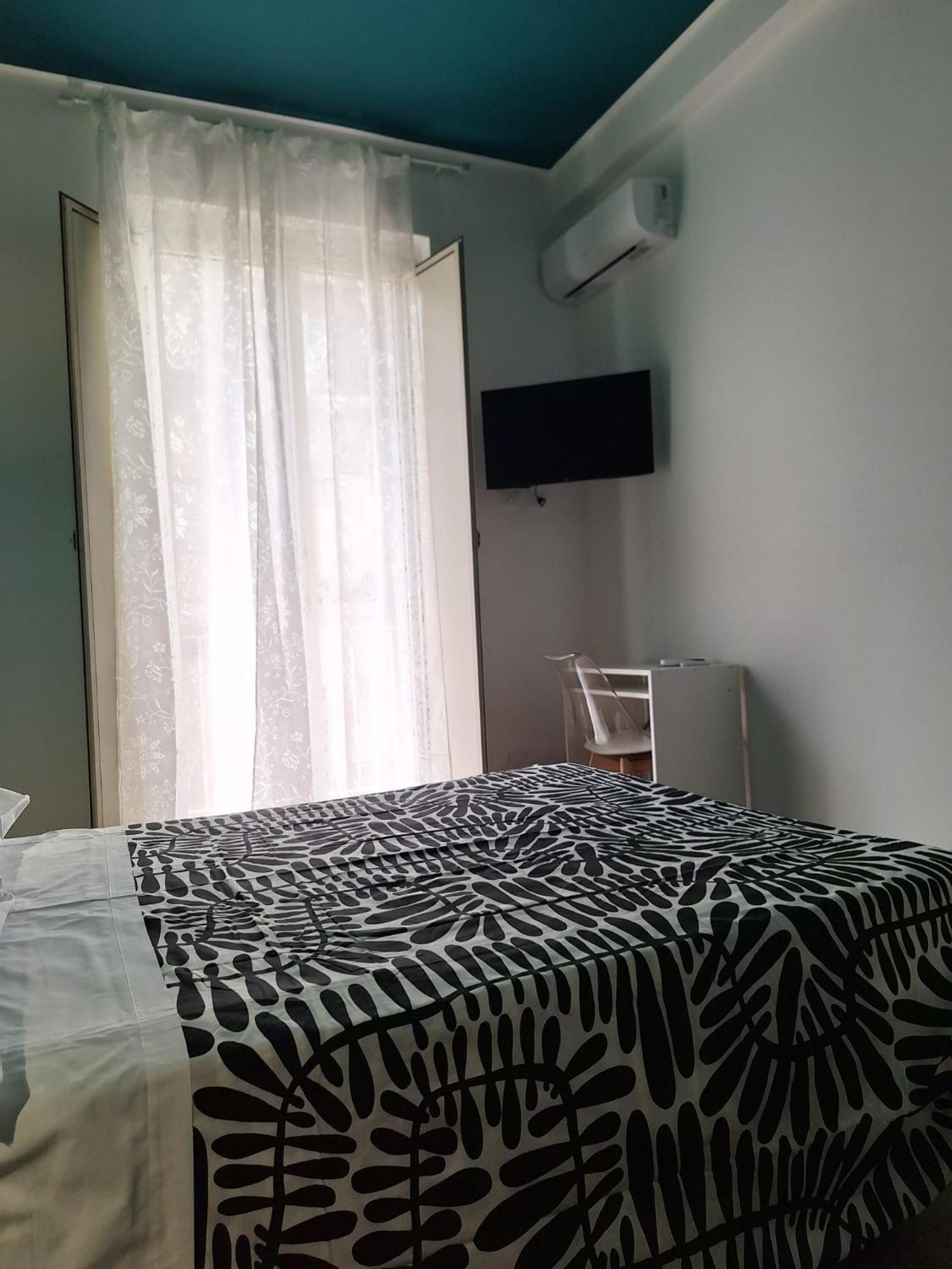B&B Onda Marina Villa Bellini Catania Centro Extérieur photo